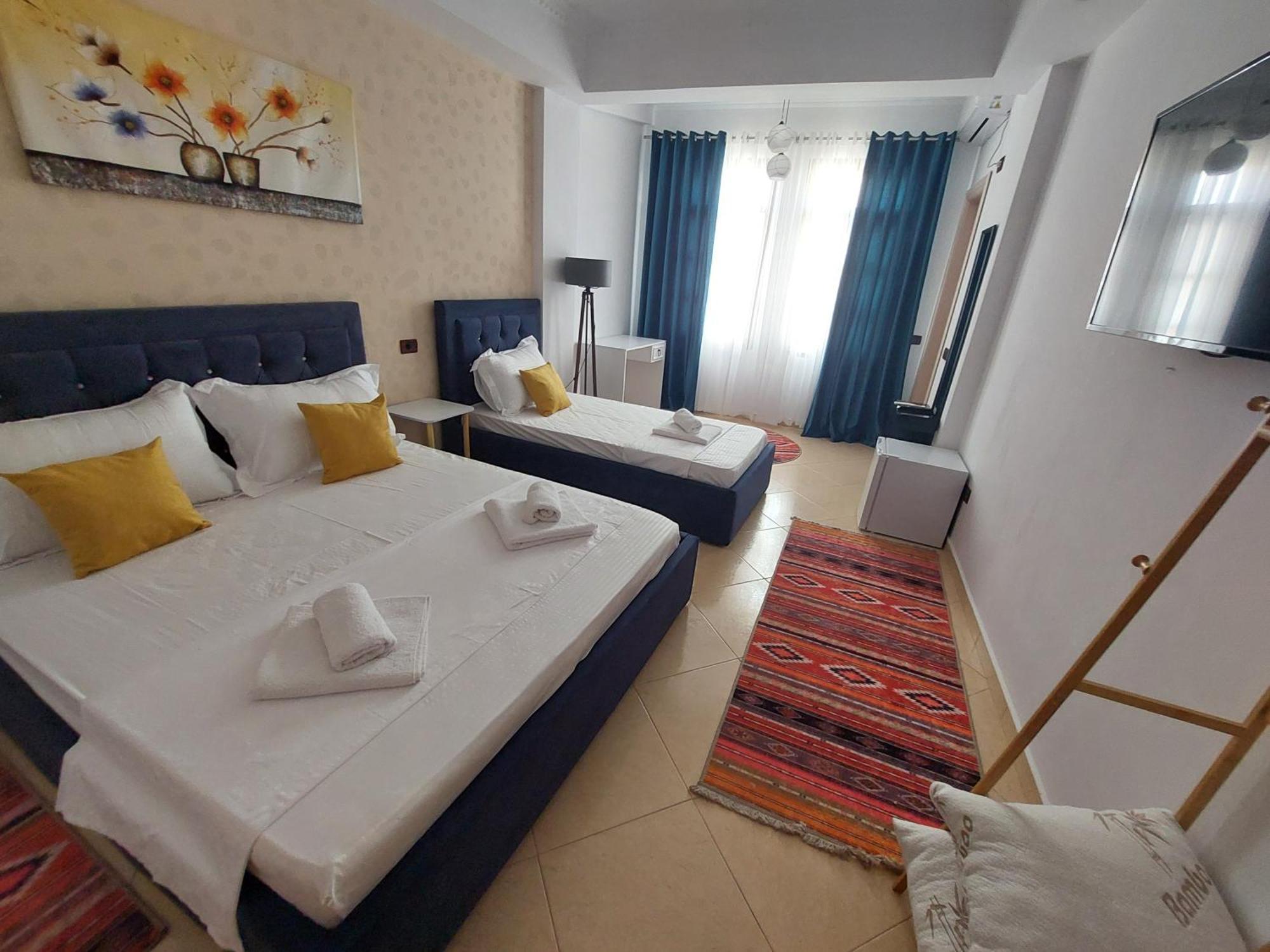 Godard Apartments Avlonya Dış mekan fotoğraf