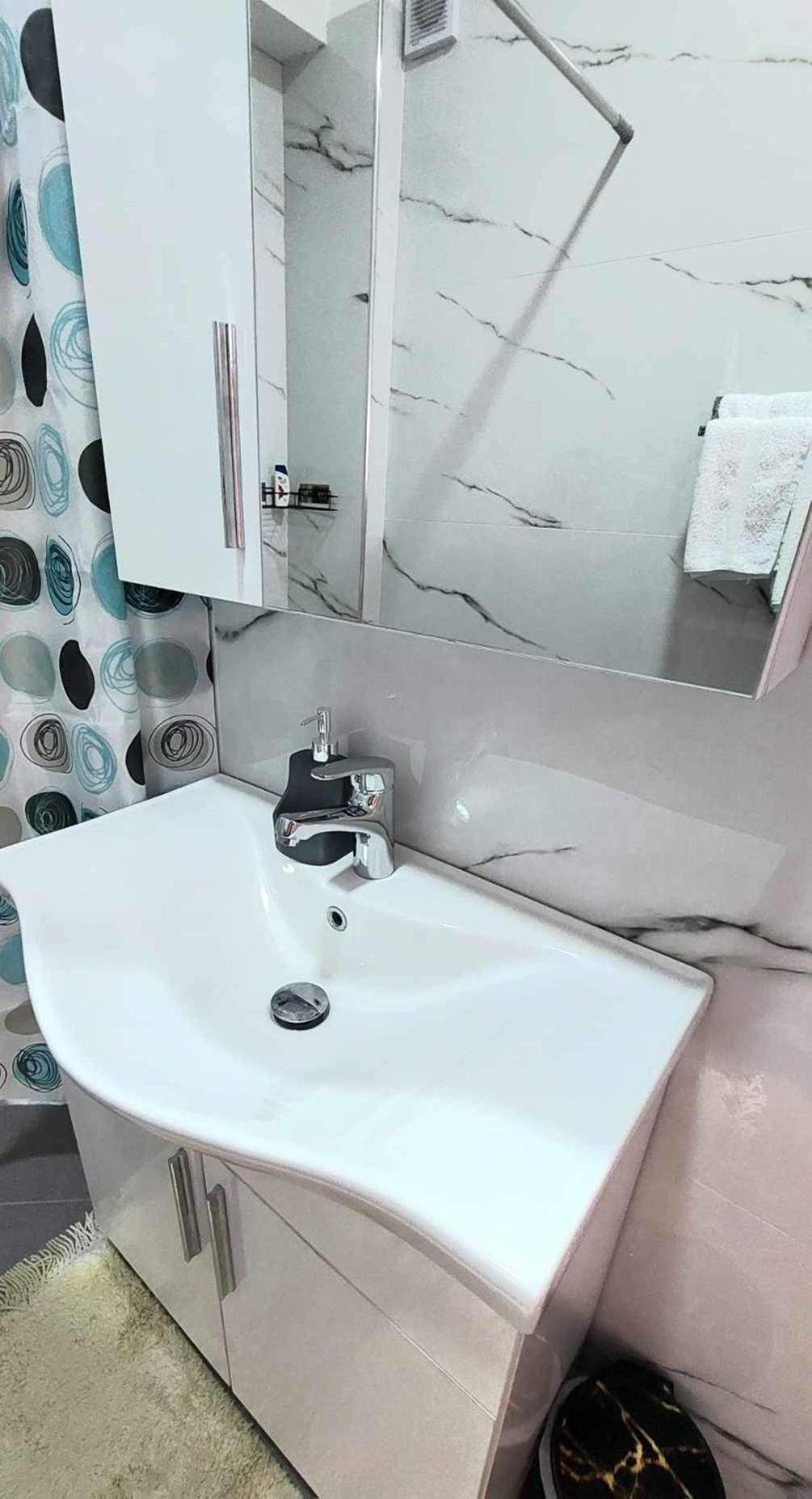 Godard Apartments Avlonya Dış mekan fotoğraf