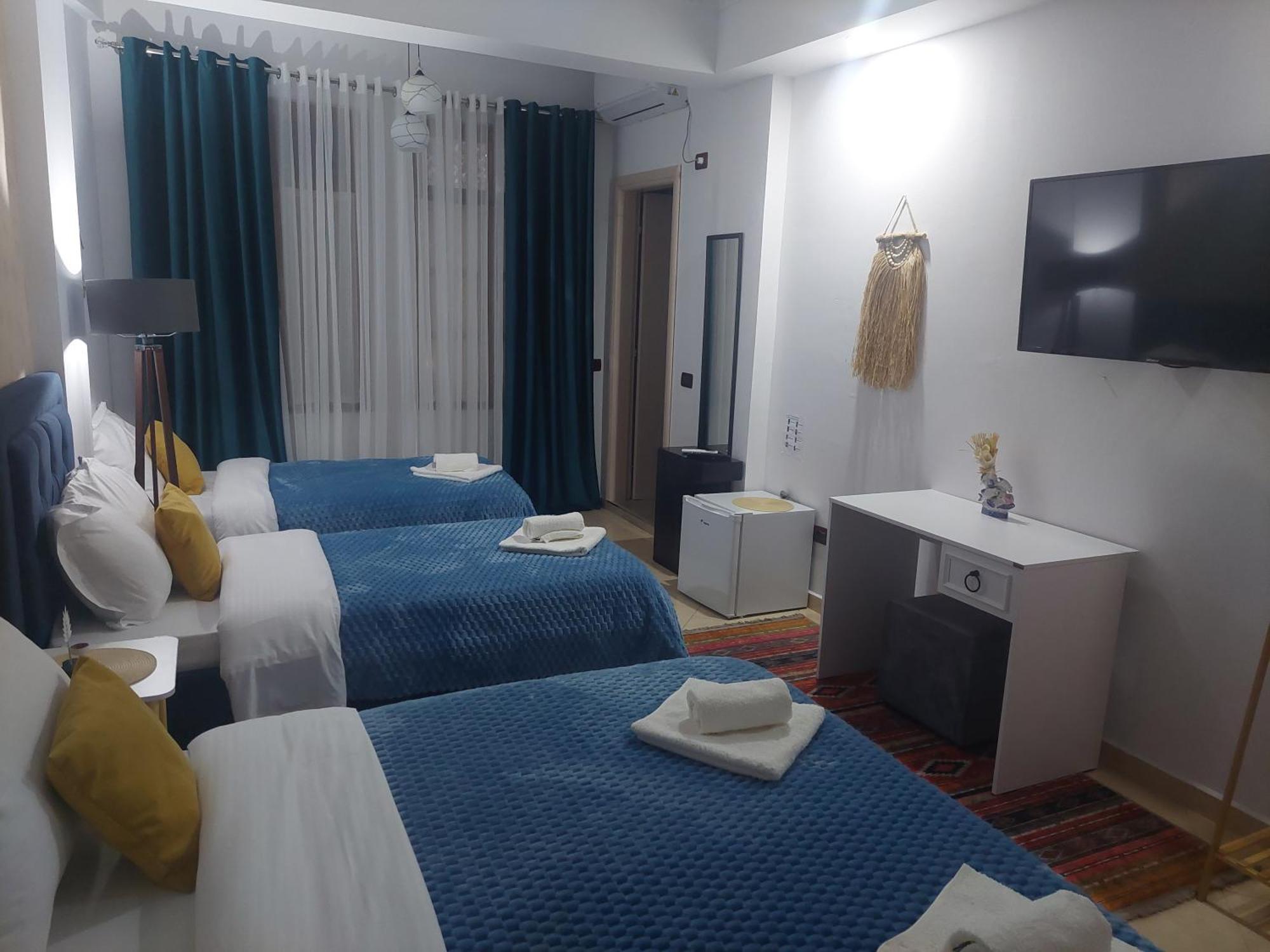 Godard Apartments Avlonya Dış mekan fotoğraf